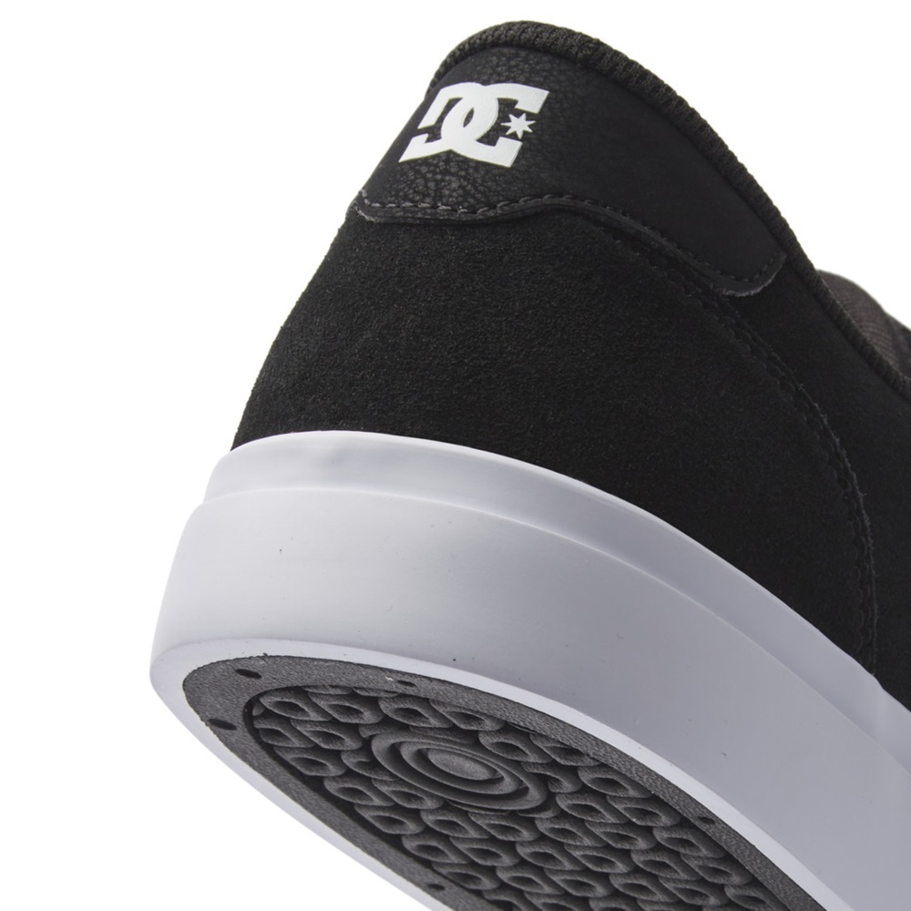 DC Teknic Black White Mens Skate Shoes [Size: US 10]